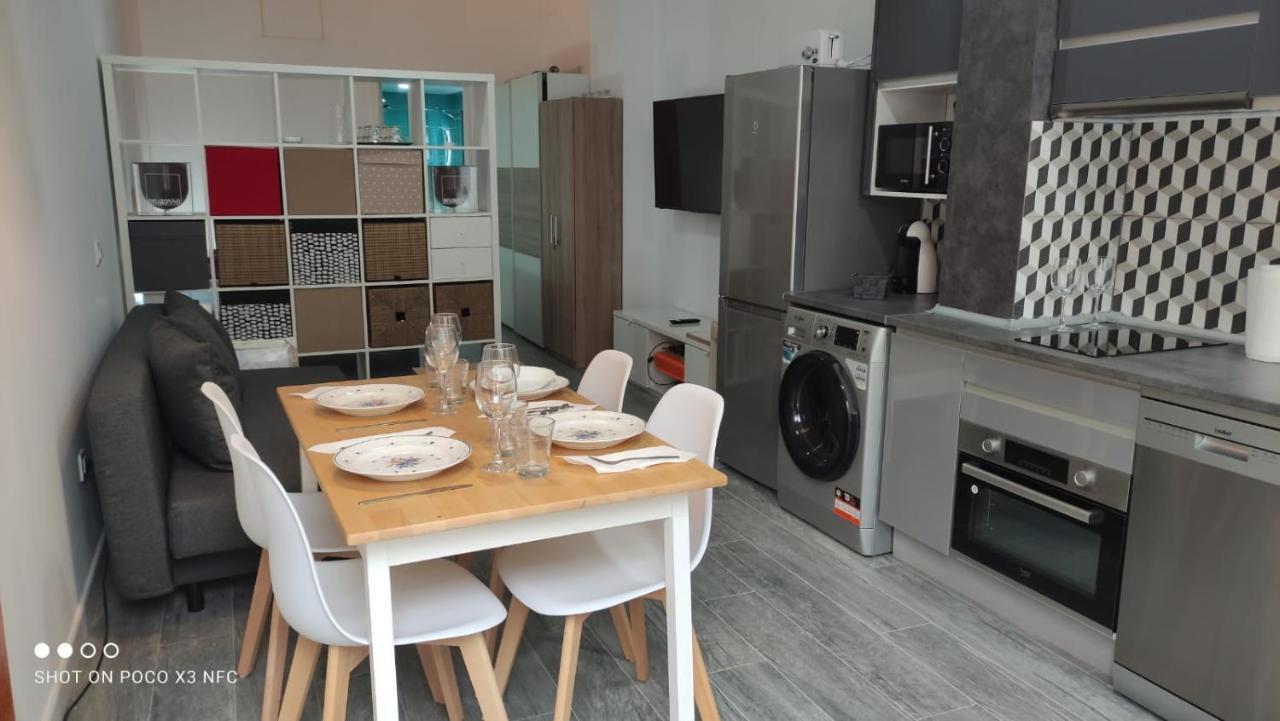 Apartmentsuitespain Playa - Universidades Valencia Buitenkant foto